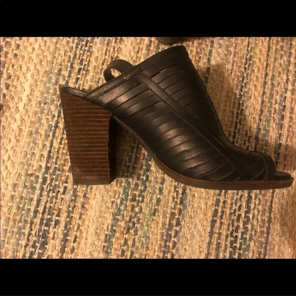 LUCKY Brand Heels - Picture 4 of 13
